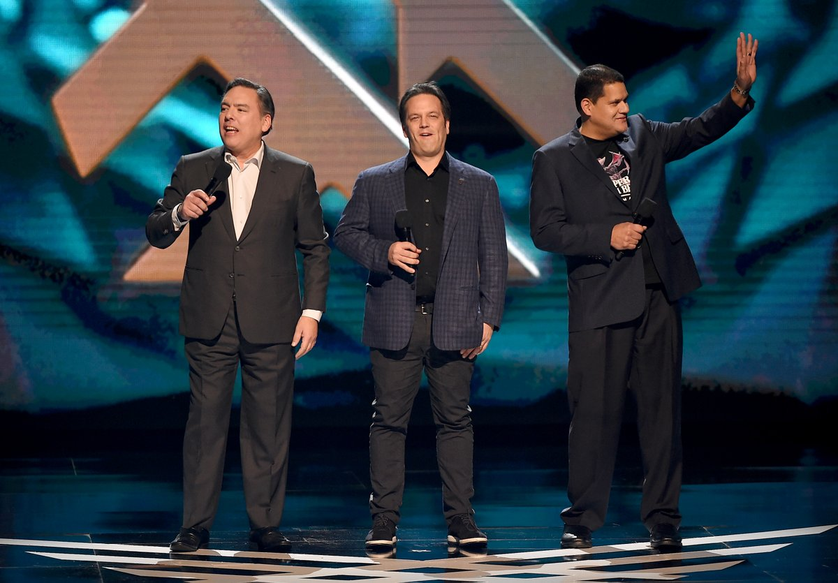 Christopher Judge wins Best Performance at #thegameawards with the lon, christopher judge